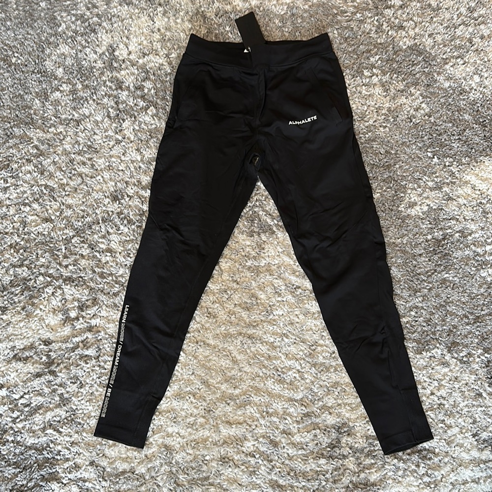 Alphalete premium pro elite joggers size small new with tags black/reflective